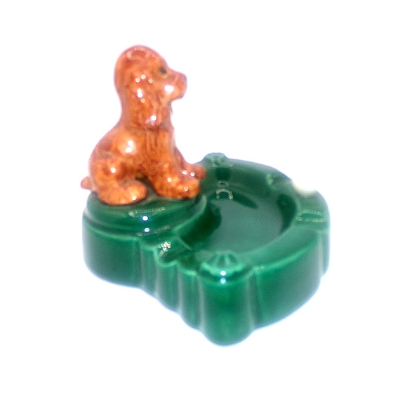 Vintage Ceramic Pointer Setter Retriever Hound Dog on Green Golf Green Ashtray - Picture 4 of 16